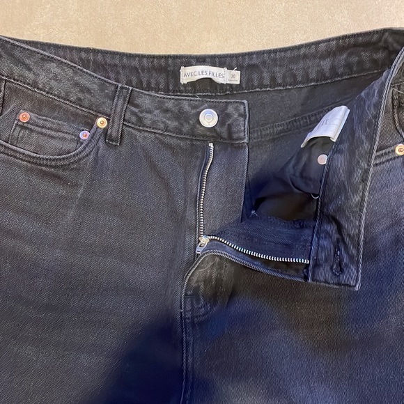 AVEC LES FILLES HIGH-RISE STRAIGHT LEG CROP BLACK JEAN in SIZE 30 - Picture 6 of 9
